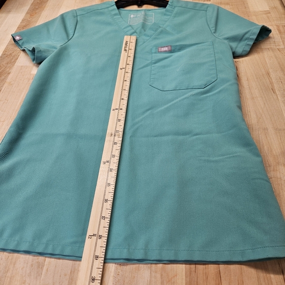 Women’s FIGS Scrubs Technical Top & Joggers Pants Matching Set Top XXS Pant XS - Picture 3 of 9